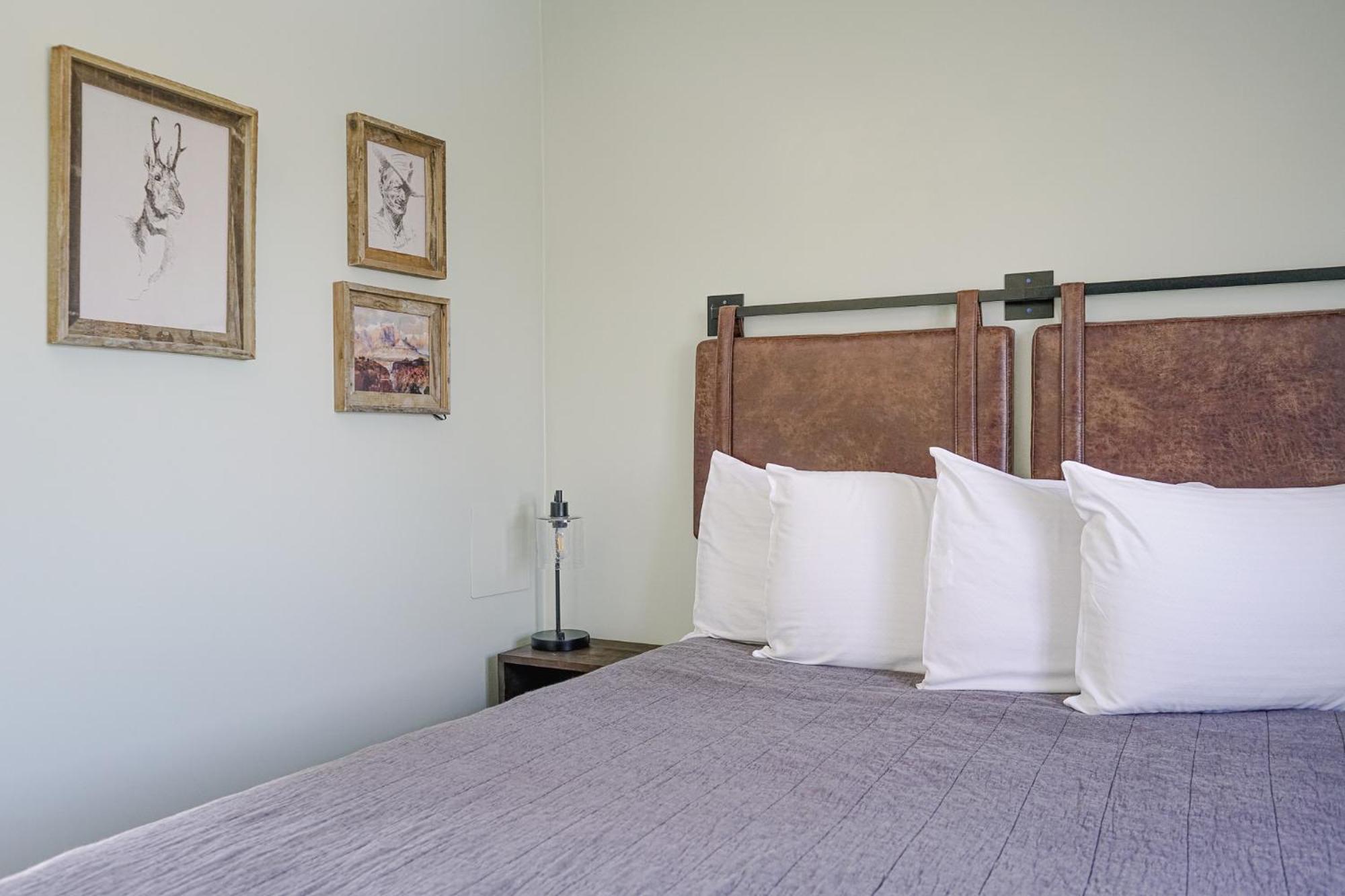 Sagebrush Inn Тумстоун Номер фото A bedroom at the hotel