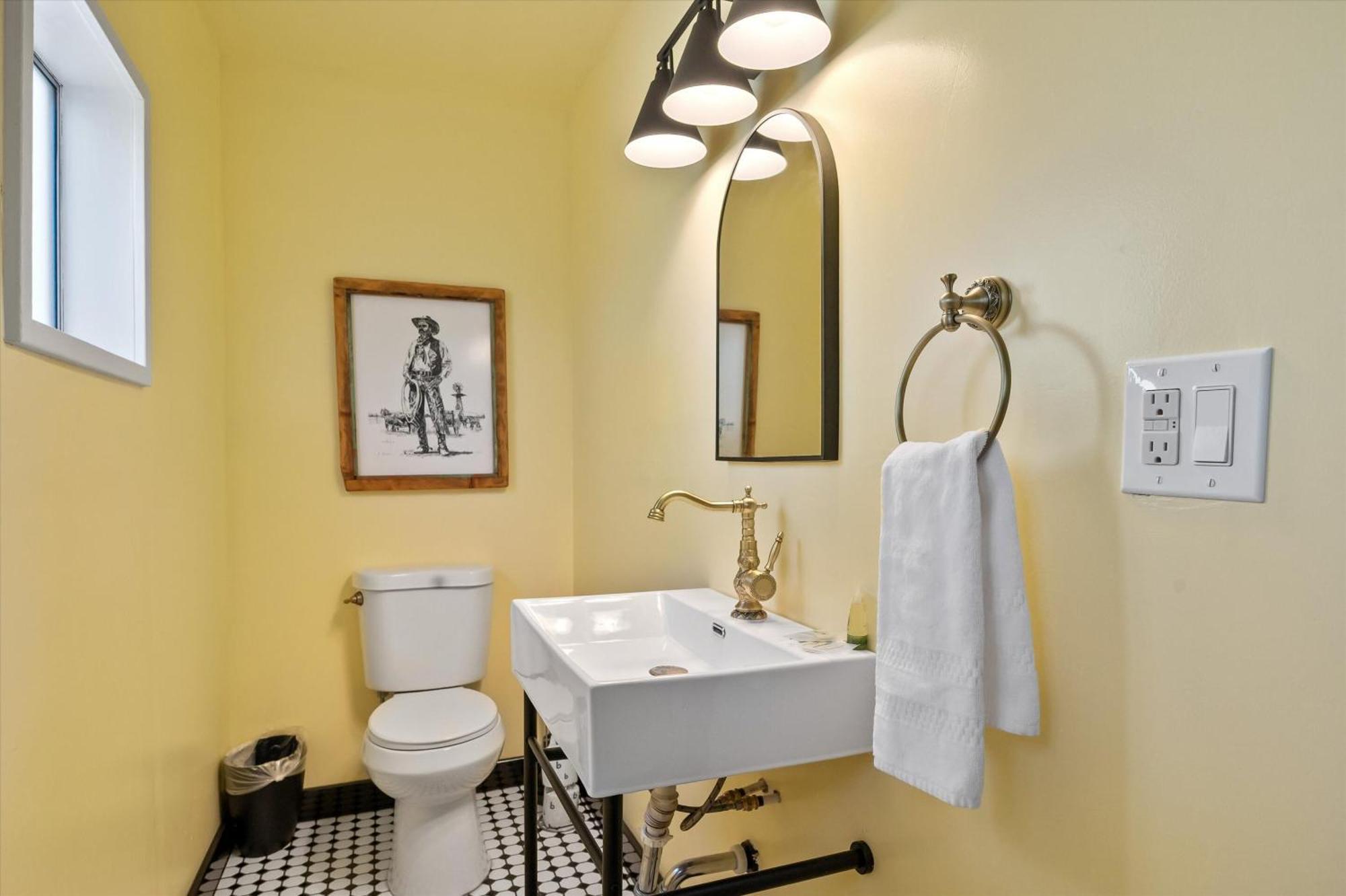 Sagebrush Inn Тумстоун Номер фото